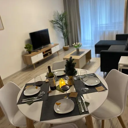 Hliny Apartamento Žilina